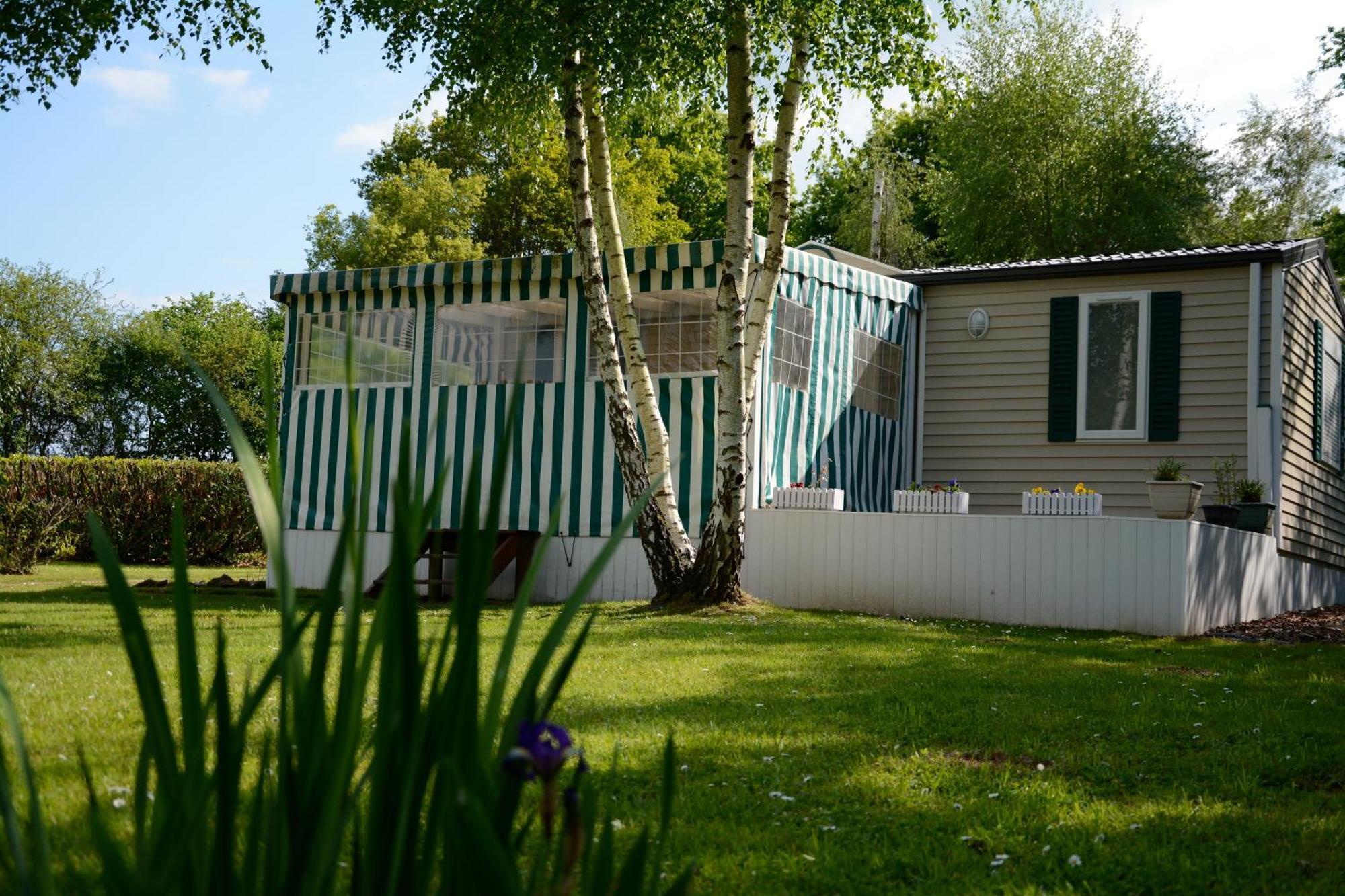 Camping Smile & Braudieres Hotel Mézières-sous-Lavardin Værelse billede