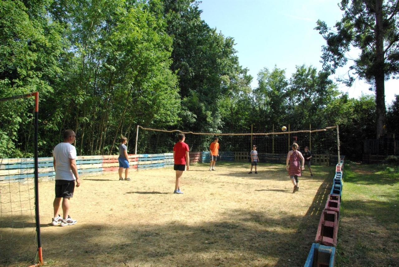 Camping Smile & Braudieres Hotel Mézières-sous-Lavardin Eksteriør billede